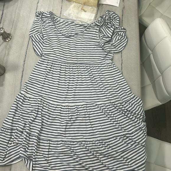 blue and white striped flowy dress lightly worn - Picture 1 of 3